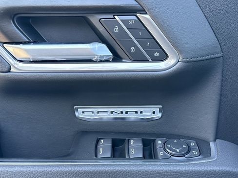 New 2026 GMC Sierra 1500 Denali w/ Denali Reserve Package image 21