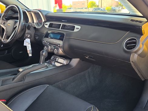 Used 2012 Chevrolet Camaro SS w/ Transformers 3 Edition image 33