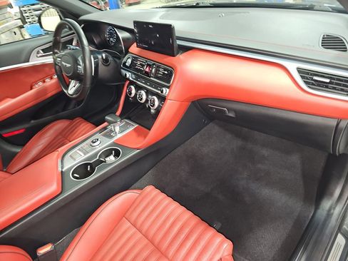 Used 2023 Genesis G70 2.0T w/ Sport Prestige Package image 14