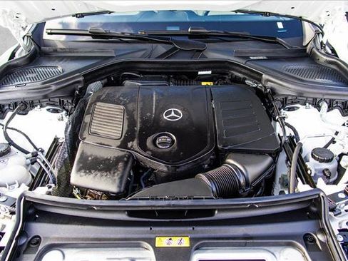 Certified 2025 Mercedes-Benz GLC 300 4MATIC image 25