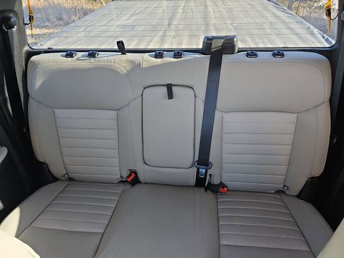 Used 2020 Ford Ranger XLT w/ Equipment Group 301A Mid image 16