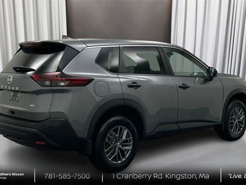 Used 2021 Nissan Rogue S image 5