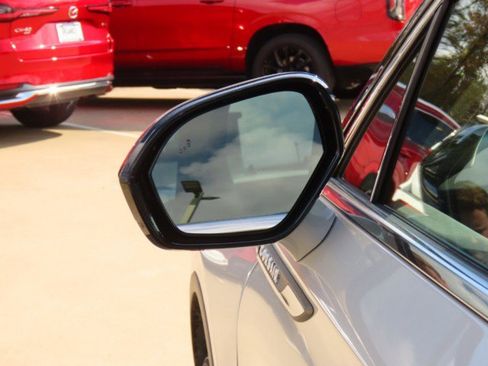 Certified 2024 Lincoln Corsair FWD image 14