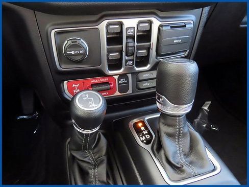 New 2026 Jeep Gladiator Willys image 18