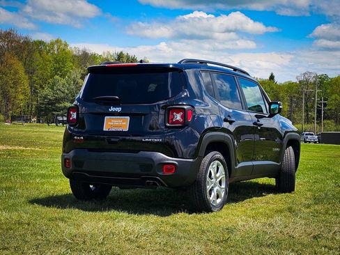 Certified 2022 Jeep Renegade Limited AWD/4WD image 4