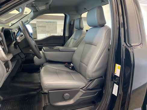 New 2026 Ford F250 XL w/ XL Chrome Package image 10