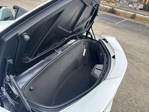 New 2026 Chevrolet Corvette Stingray Convertible w/ Z51 Performance Package image 25