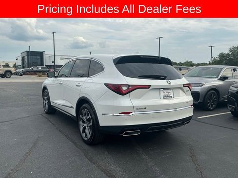 Used 2024 Acura MDX SH-AWD w/ Technology Package image 3