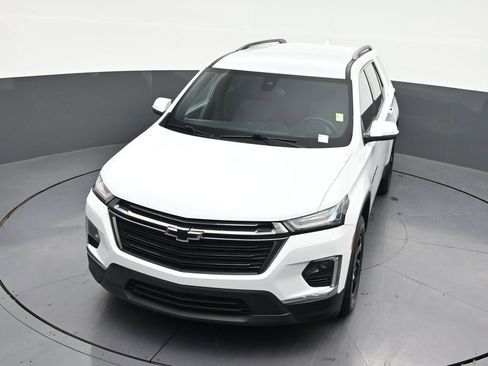 Used 2023 Chevrolet Traverse LT FWD image 22