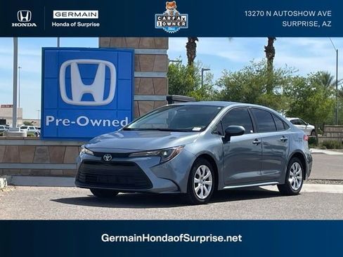 Used 2025 Toyota Corolla LE FWD image 1