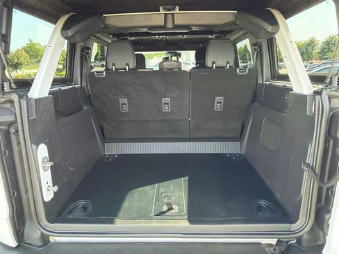 Used 2023 Ford Bronco Black Diamond w/ Sasquatch Package AWD/4WD image 51