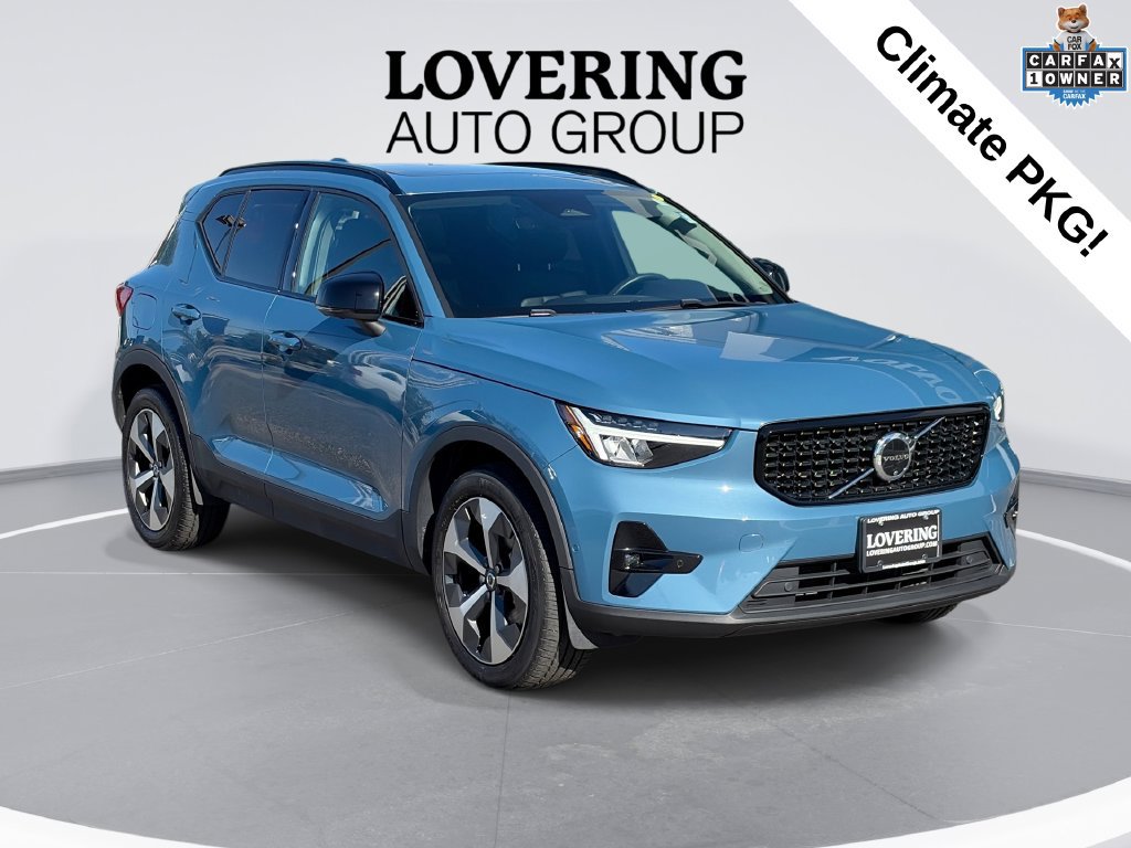 Certified 2024 Volvo XC40 B5 Plus w/ Protection Package Premier AWD/4WD image 1