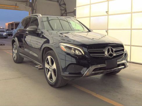 Used 2018 Mercedes-Benz GLC 300 w/ Premium Package image 1