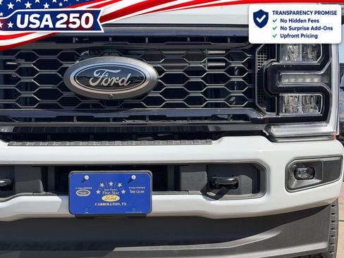 Used 2026 Ford F250 Lariat w/ Black Appearance Package AWD/4WD image 9