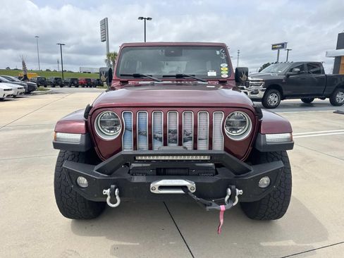 Used 2022 Jeep Wrangler Unlimited Sahara w/ LED Lighting Group AWD/4WD image 2