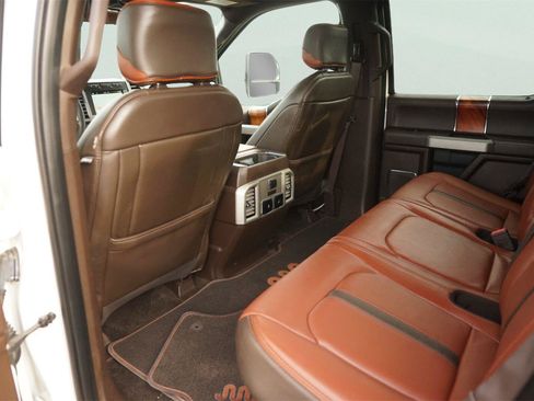 Used 2018 Ford F150 King Ranch w/ Equipment Group 601A Luxury AWD/4WD image 12