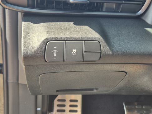 New 2026 Hyundai Elantra SEL Sport FWD image 26