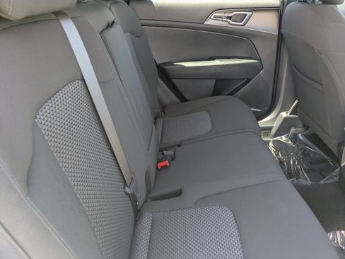 Certified 2026 Kia Sportage LX FWD image 14