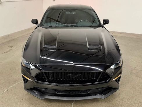 Used 2020 Ford Mustang GT Premium w/ Black Accent Package RWD image 5