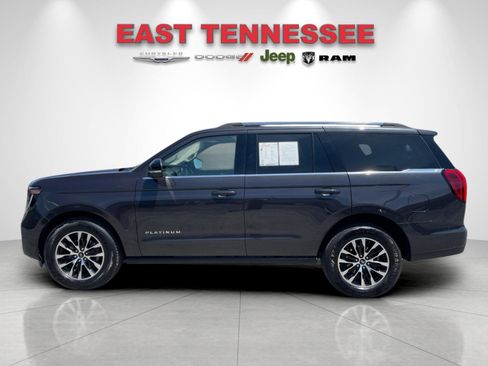 Used 2025 Ford Expedition Platinum AWD/4WD image 6