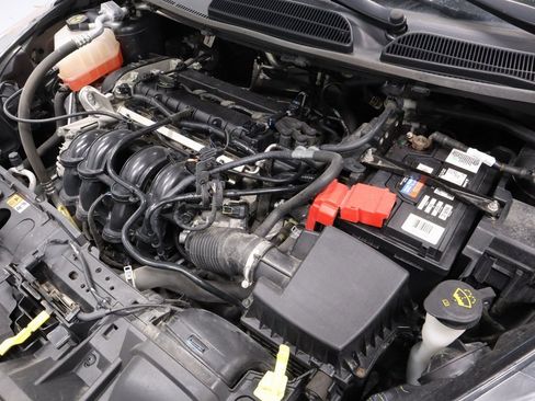 Certified 2019 Ford Fiesta SE image 14