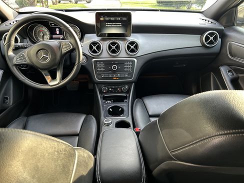 Used 2016 Mercedes-Benz GLA 250 image 22