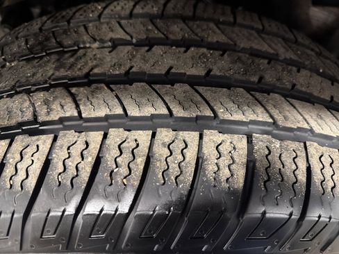 Used 2025 RAM 1500 Laramie image 34