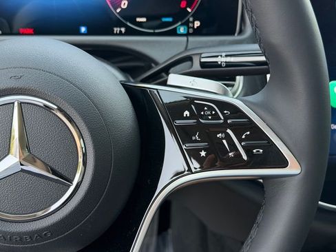 New 2026 Mercedes-Benz E 350 4MATIC Sedan image 17