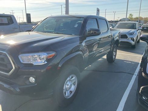 Used 2023 Toyota Tacoma SR5 image 10