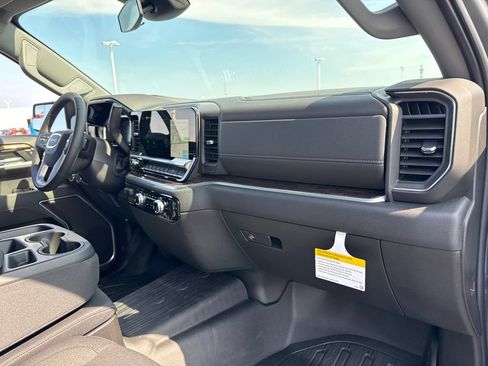 New 2026 GMC Sierra 1500 Elevation w/ Elevation Select Package AWD/4WD image 37