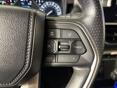 Certified 2025 Toyota Tundra SR5 AWD/4WD image 27