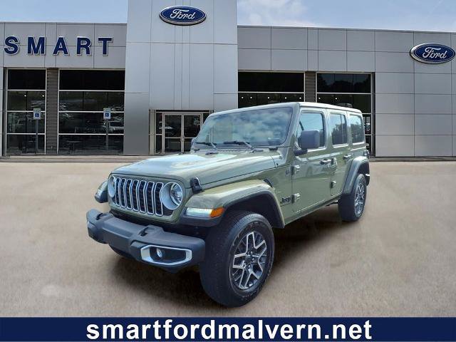 Used 2026 Jeep Wrangler Unlimited Sahara AWD/4WD image 1