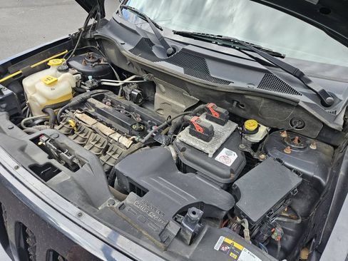 Used 2014 Jeep Patriot Latitude FWD image 17