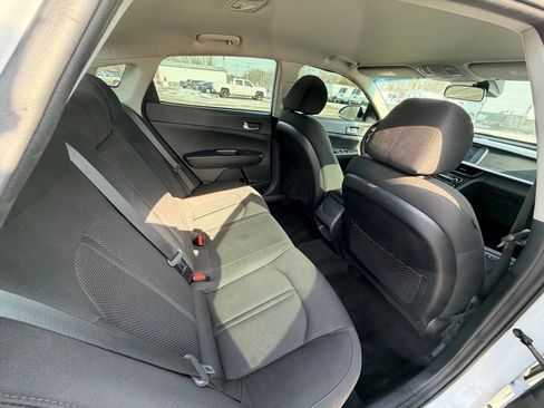Used 2019 Kia Optima LX image 13