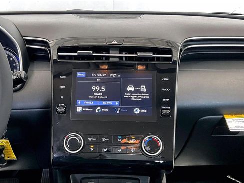 Used 2023 Hyundai Tucson SE image 5