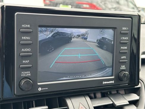 Certified 2021 Toyota RAV4 XLE image 19