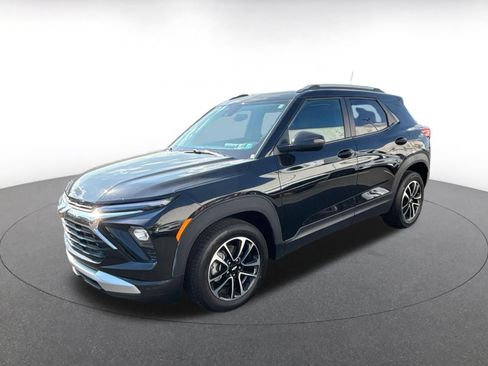 Used 2025 Chevrolet TrailBlazer LT FWD image 5