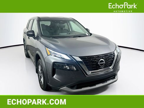 Used 2023 Nissan Rogue S AWD/4WD image 1