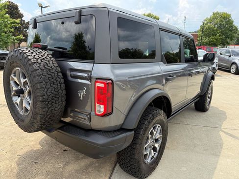 Used 2023 Ford Bronco Black Diamond AWD/4WD image 5