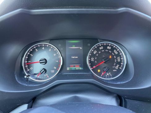 Used 2020 Toyota RAV4 LE image 21