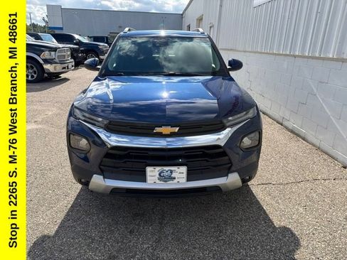 Used 2023 Chevrolet TrailBlazer LT AWD/4WD image 4