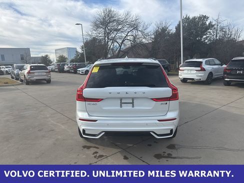 Certified 2025 Volvo XC60 B5 Plus image 6