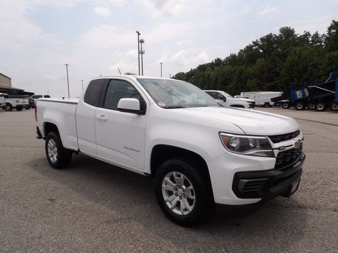 Used 2022 Chevrolet Colorado LT w/ Fleet Safety Package RWD image 10