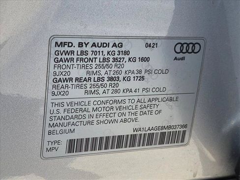 Used 2021 Audi e-tron Premium Plus w/ Premium Plus Package AWD/4WD image 25