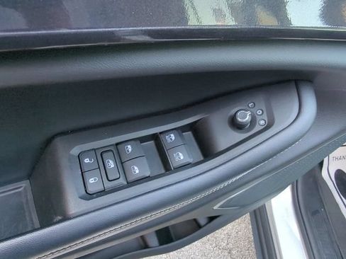 Certified 2021 Jeep Grand Cherokee L Laredo AWD/4WD image 13