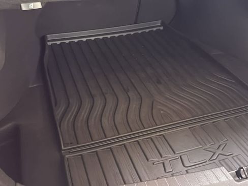 Used 2015 Acura TLX V6 w/ Technology Package image 30