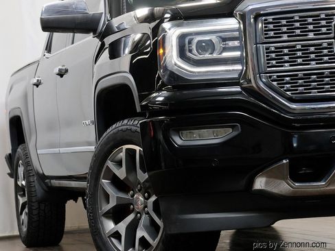 Used 2017 GMC Sierra 1500 Denali image 4
