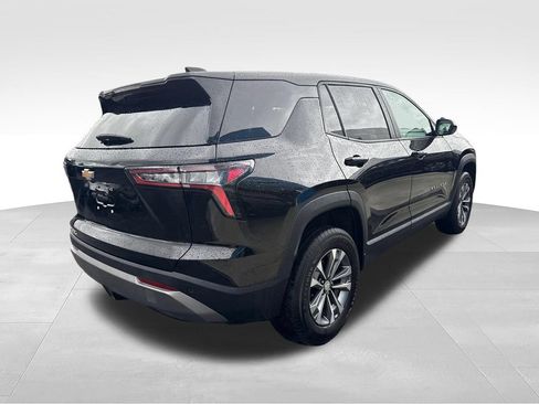 Used 2026 Chevrolet Equinox LT FWD image 10