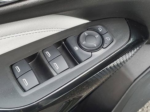 Used 2024 Chevrolet Trax LT w/ Driver Confidence Package image 22