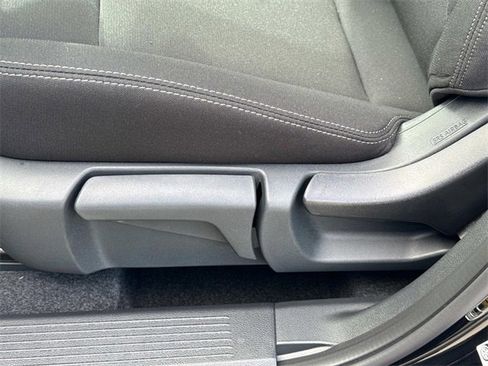 New 2026 Nissan Rogue S image 22